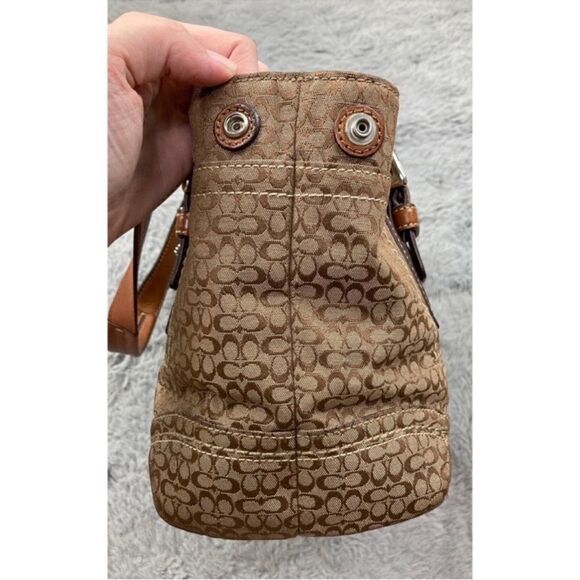 Vintage Y2k Coach soho pleated brown signature C print satchel shoulder bag - Picture 7 of 8